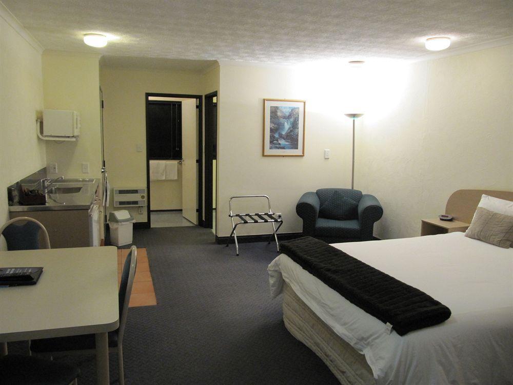 Palm City Motor Inn Napier Exterior foto